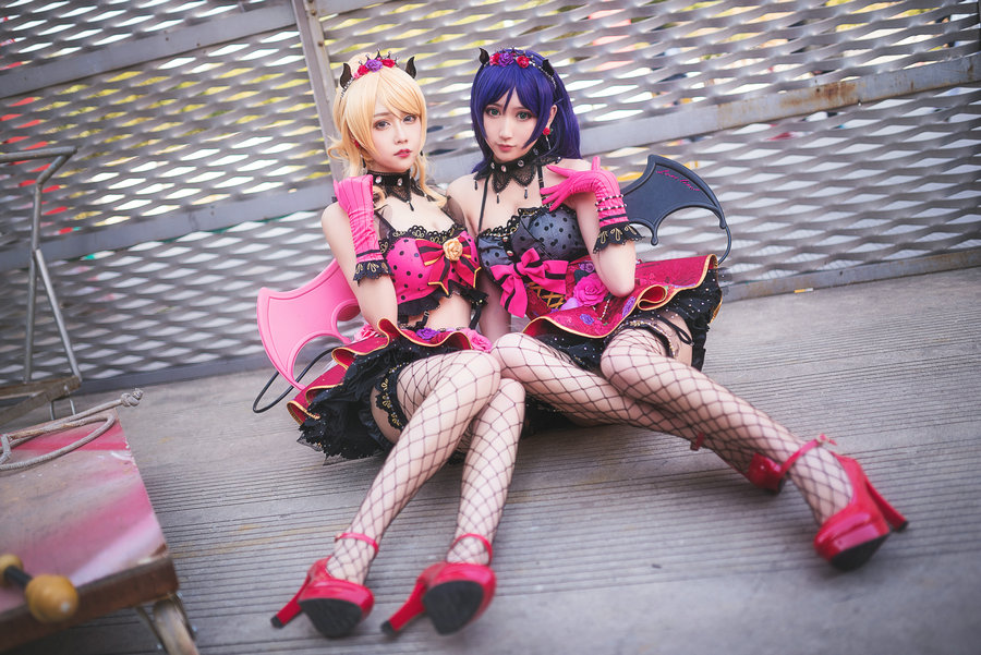 小恶魔2只 (绚濑绘里×东条希)Cos [29P-139MB]