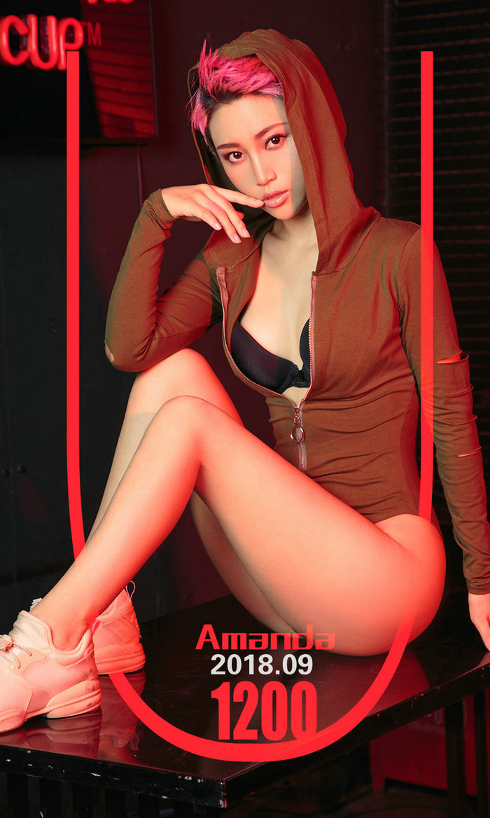 [Ugirls]爱尤物 No.1200 酷爽辣妹 Amanda [35P39MB]