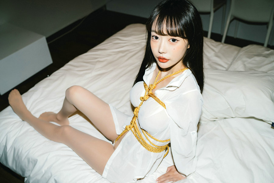 [Moon Night Snap] - Jucy《Vol.3 bondage》[100P1V-419MB]