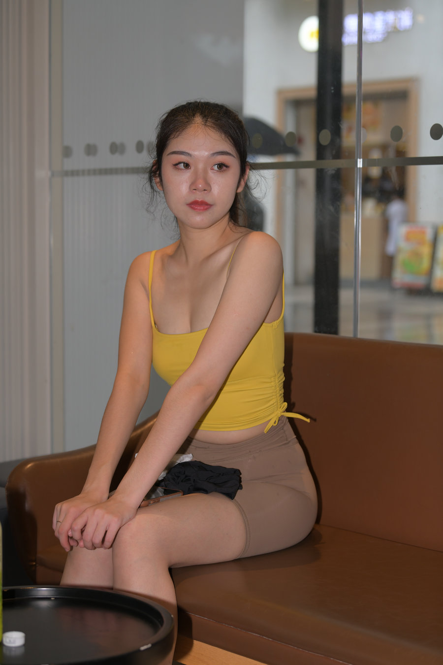 精选街拍视频 No.6036 一始街拍作品 - 灰色短裤女孩 [645P1V-24.4GB]