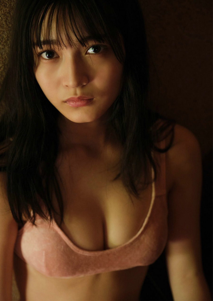Nanako Kurosaki 黒嵜菜々子 – あの娘は天然色 [86P83MB]