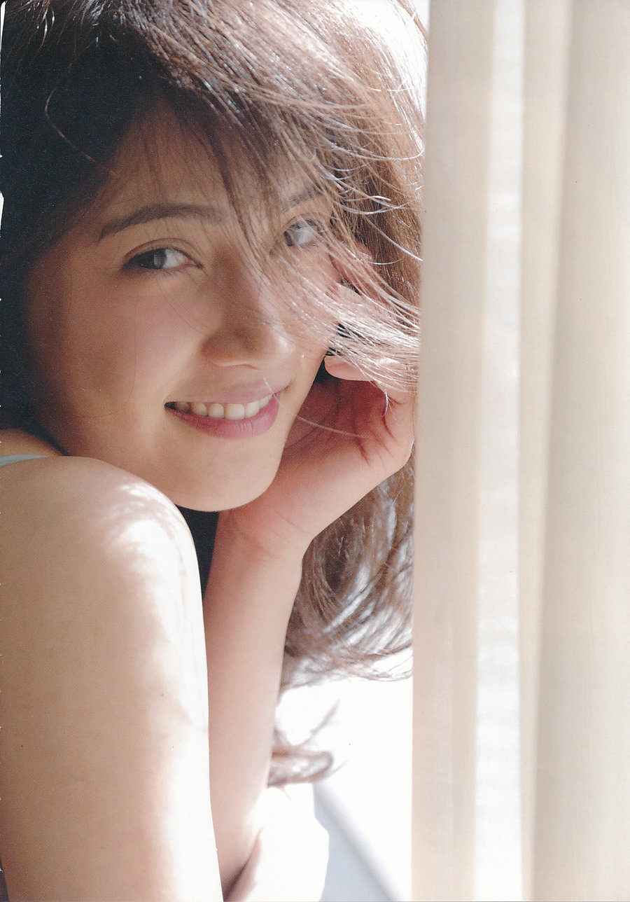 入山杏奈 - 美しい罪 [122P147MB]