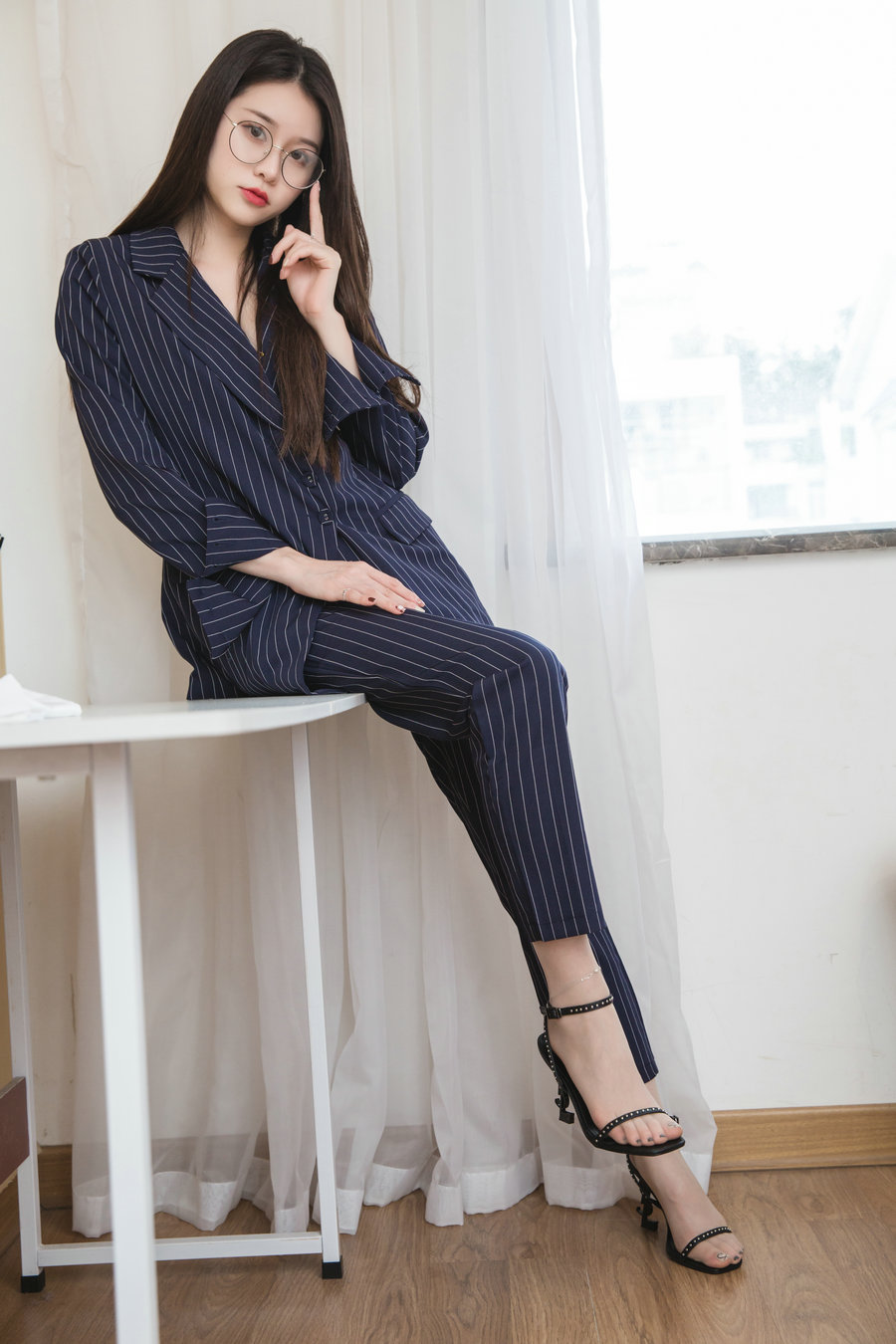 Sia不吃鱼 - 条纹职业装 [128P-1.26GB]
