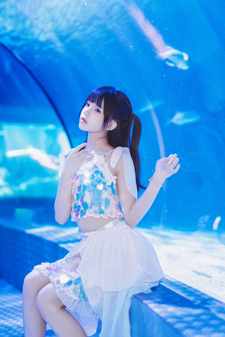 桜桃喵 - 水族馆 [15P-226MB]