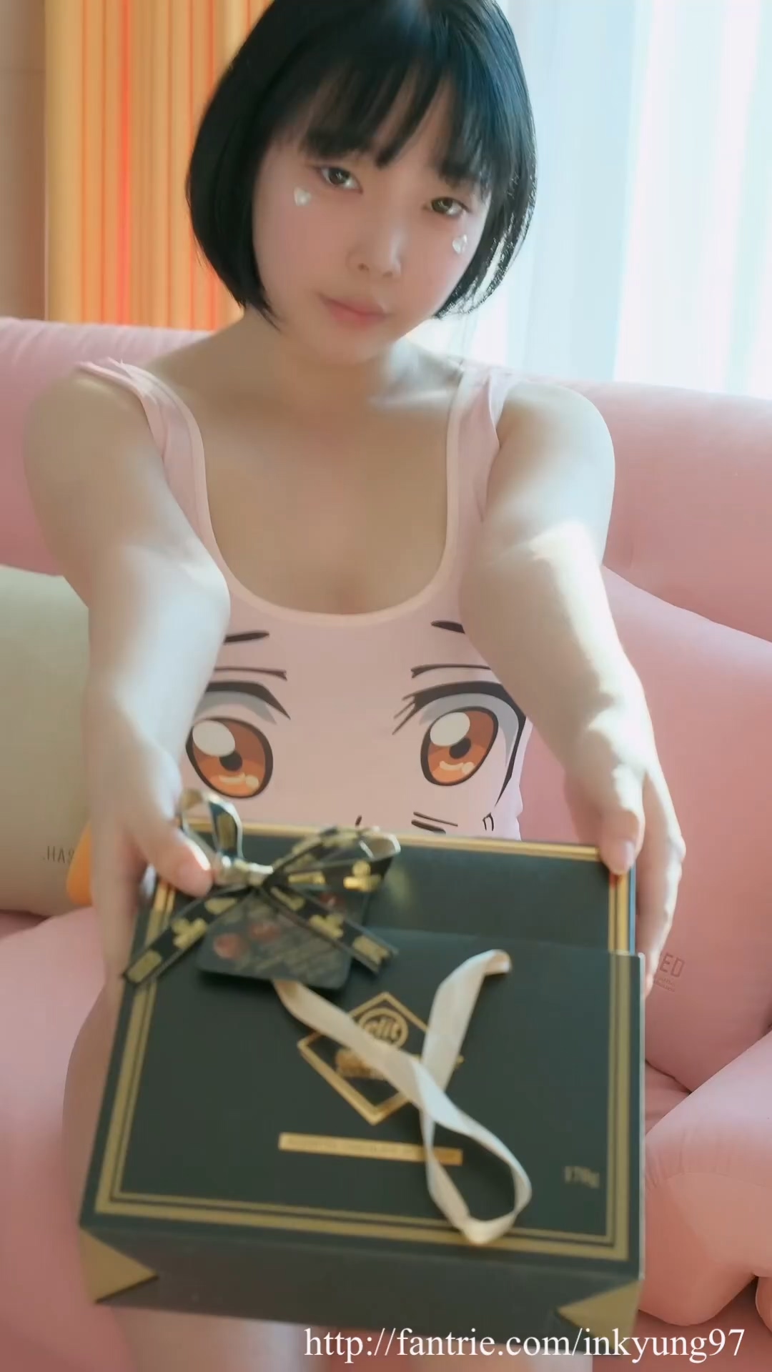 姜仁卿 Kang In-kyung - valentines day [MP4-199MB]