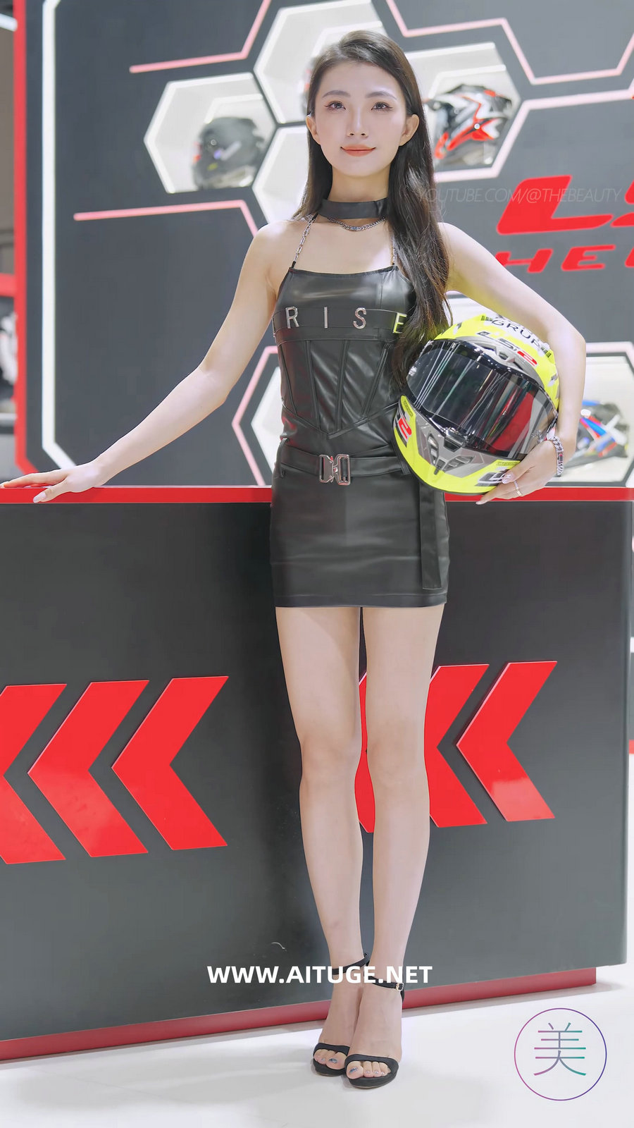 2024 重庆摩博会机车展 Racing Model LOOKBOOK 18 [252MB]