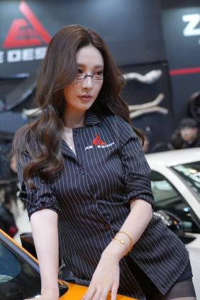 精选街拍视频 No.8784 衬衫制服搭配 [166P2V-3.54GB]