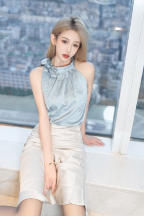 沈青黛白色丝袜写真 [128P-1.35GB]