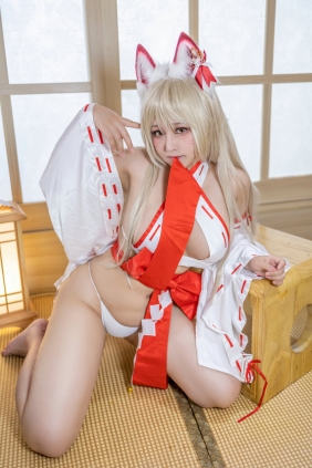 KANEKO_咔喵 - 狐狸巫女 [40P2V-1.24GB]